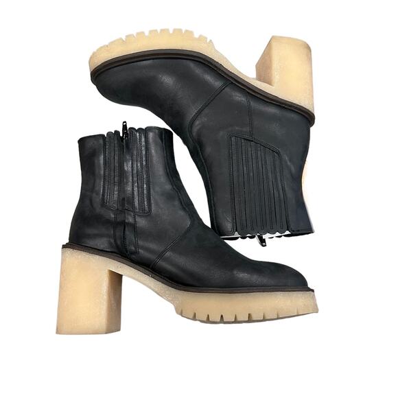 Free People James Chelsea Black Leather Ankle Boots Block Heel Platform Size 10 - Picture 9 of 13